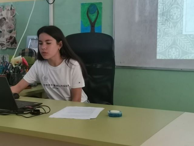 Храним се здравословно, спортуваме редовно!