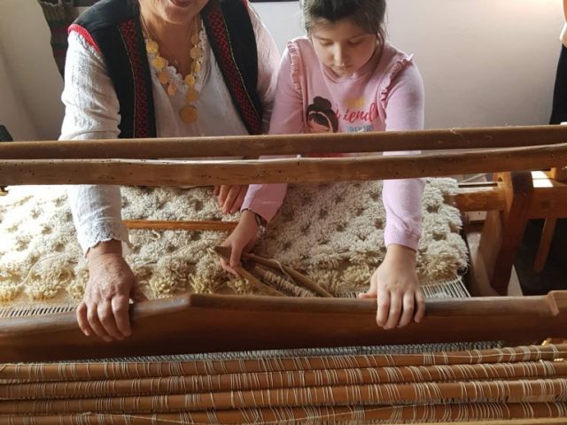 Урок по родолюбие във ІІб клас [17.12.2019]