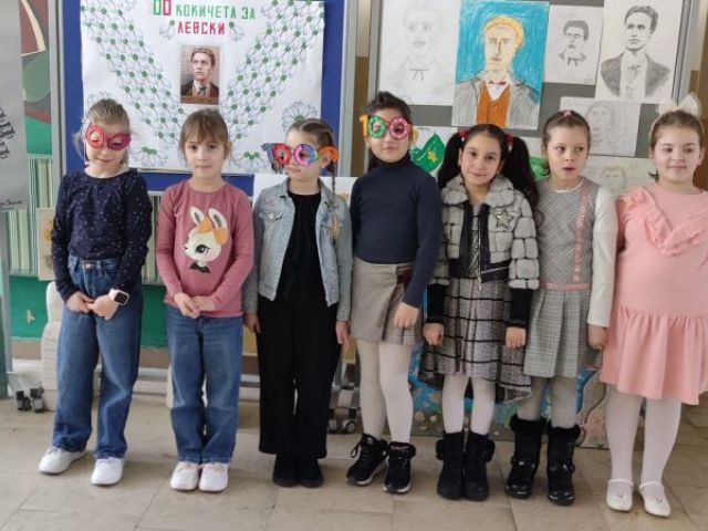 100 дни на учениците от Iб клас в училище [22.02.2023]