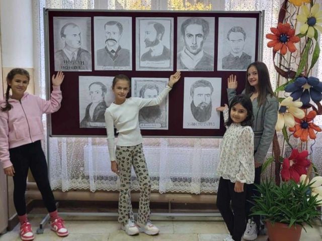 Ден на народните будители в ОУ „Цанко Церковски“ [01.11.2024]