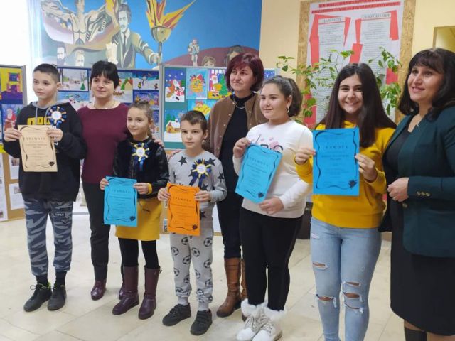 Нови върхове за учениците от ОУ "Цанко Церковски" в областта на математиката