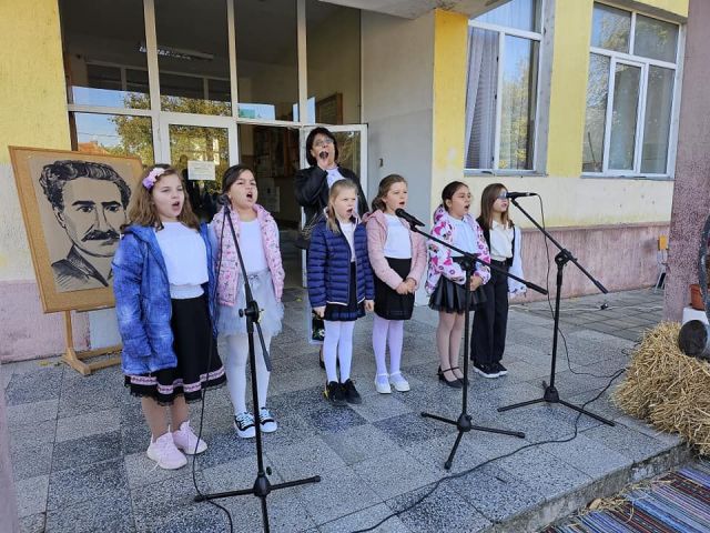 На празника на нашето училище