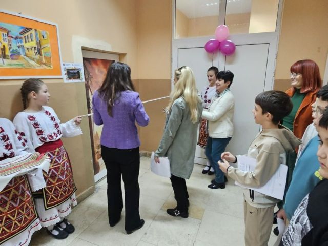 Открита педагогическа практика в обновения кабинет по география и икономика