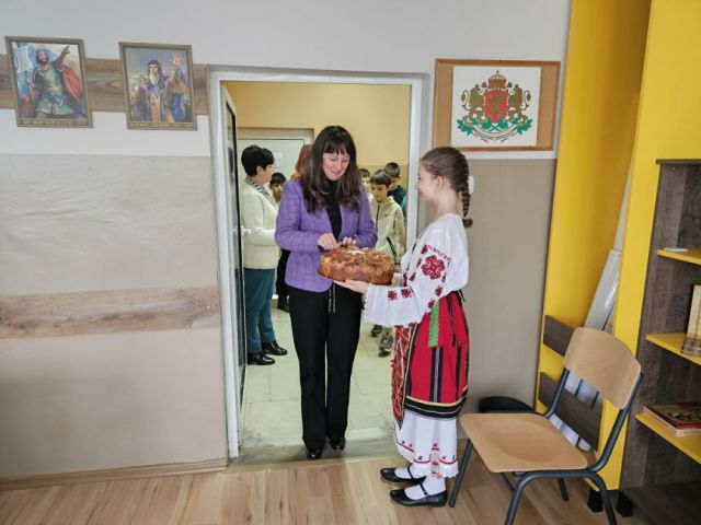 Открита педагогическа практика в обновения кабинет по география и икономика